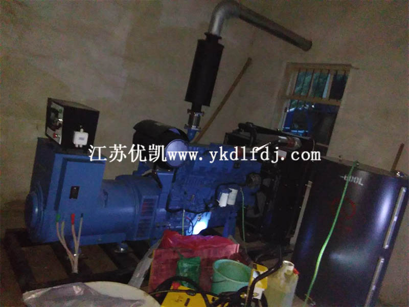 2020年5月9日，200KW玉柴發(fā)電機(jī)組交付玉林北流某工廠使用