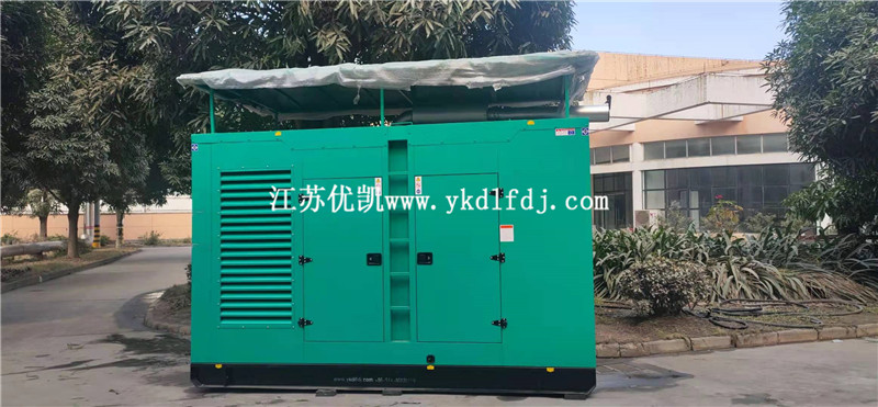 2021年1月12日，500KW玉柴發(fā)電組新款防雨箱交付廣西某電廠使用