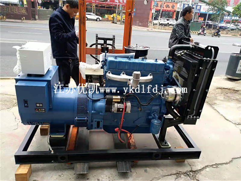 2021年4月5日，養(yǎng)殖客戶來拉走一臺30KW濰柴發(fā)電機(jī)組