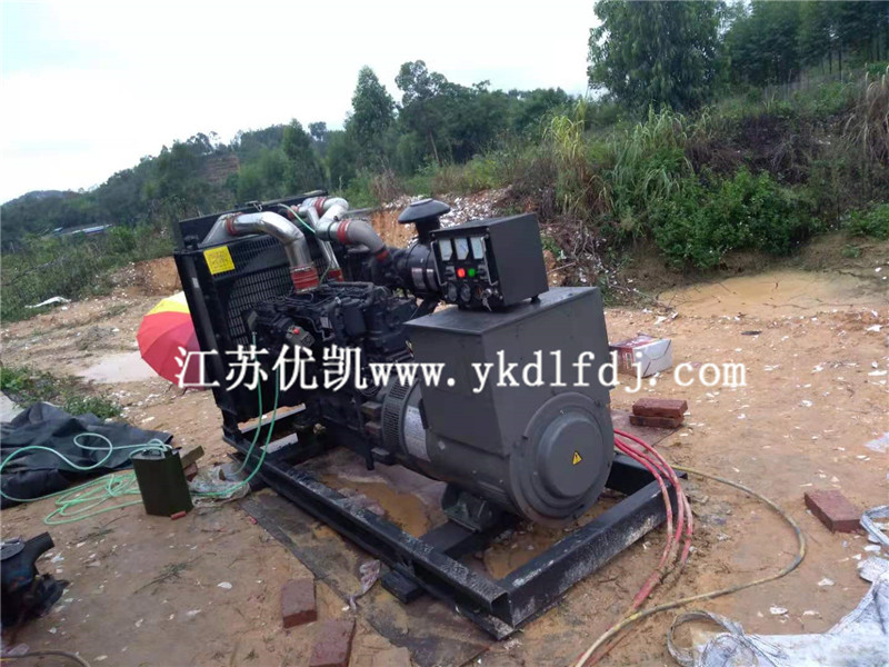 2021年7月31日，上柴股份150KW發(fā)電機組交付廣西某工廠使用
