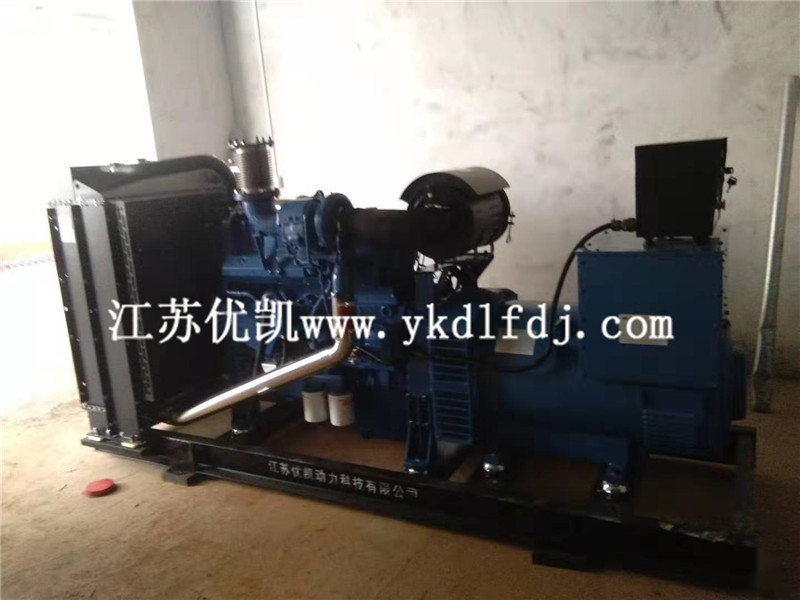 2021年8月13日，玉柴300KW柴油發(fā)電機組交付廣東茂名某養(yǎng)殖公司使用