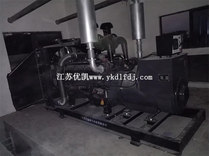 2022年4月27日，600KW上柴發(fā)電機(jī)組交付廣西欽州某工程使用