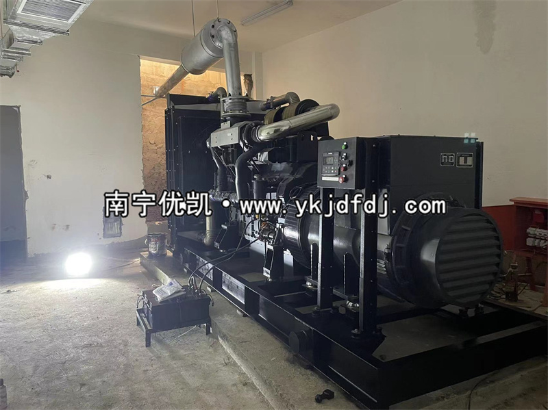 2022年6月14日，800KW上柴柴油發(fā)電機機組發(fā)貨江西九江