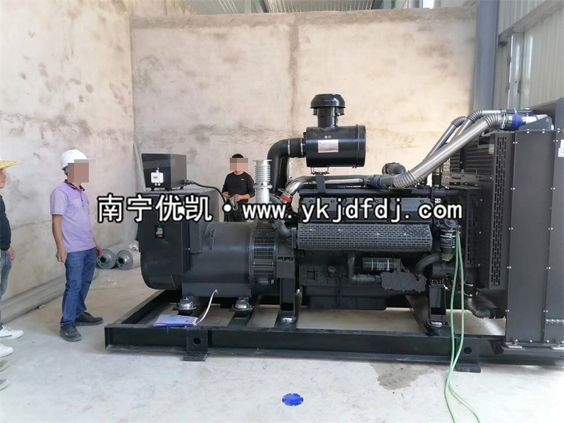 2022年10月24日，上柴600KW發(fā)電機組發(fā)貨廣西某項目工程