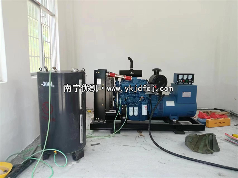 2023年5月22日，100kw玉柴發(fā)電機組來賓項目到貨安裝