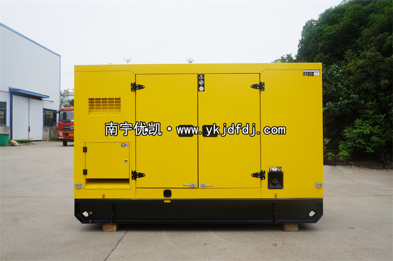2023年5月31日，客戶定制50kw玉柴靜音柴油發(fā)電機組交貨