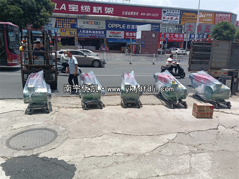 2023年7月26日，非洲項目出口5臺單缸柴油發(fā)電機組試機發(fā)貨大連港口